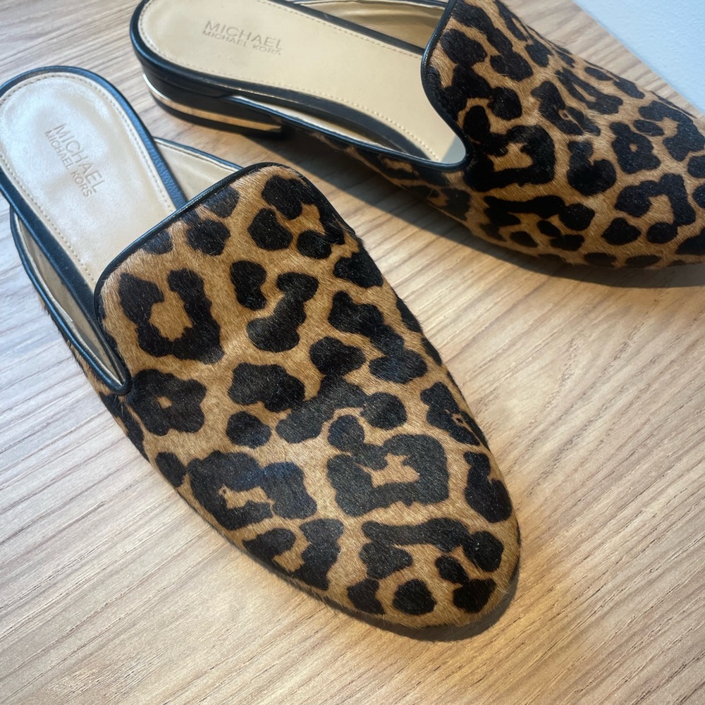 Michael Kors Brown Leopard Print Mules size 8 women’s